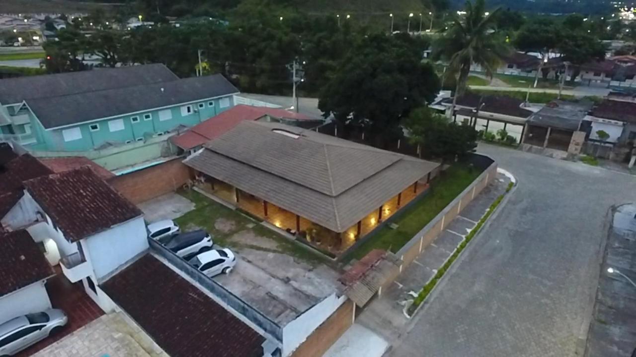 Hospedagem Economica Flor De Maria Caraguatatuba Luaran gambar